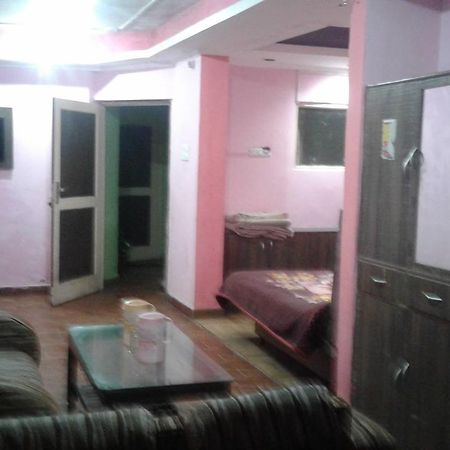 Hotel Lord Krishna Residency 麦罗肯机 外观 照片
