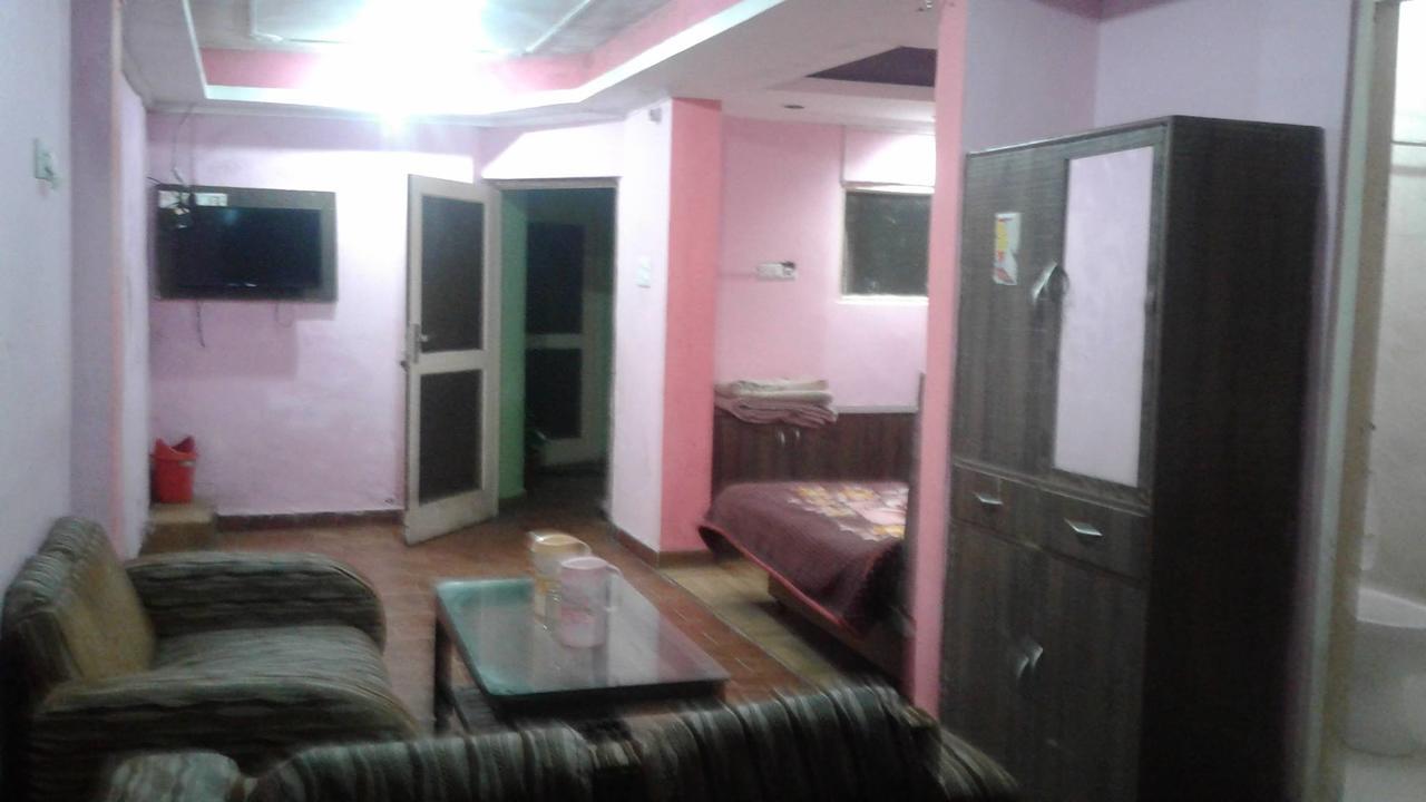 Hotel Lord Krishna Residency 麦罗肯机 外观 照片