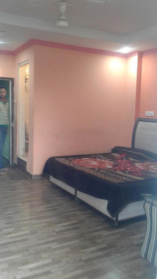 Hotel Lord Krishna Residency 麦罗肯机 外观 照片