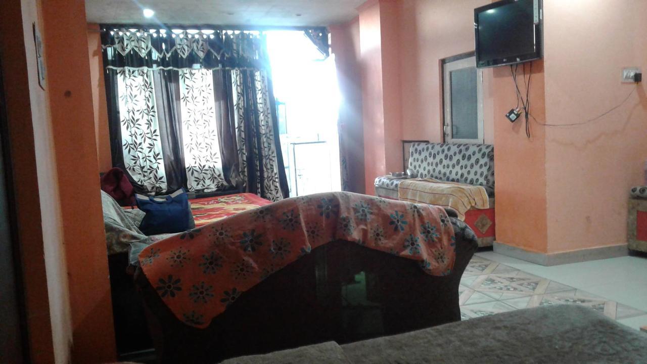 Hotel Lord Krishna Residency 麦罗肯机 外观 照片